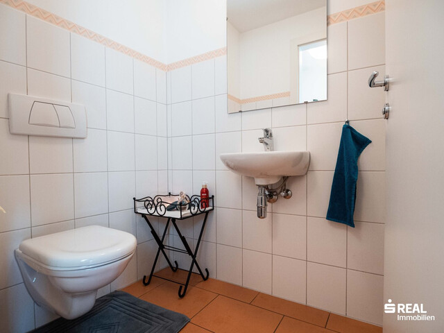 Traumhafte 4-Zimmer-Penthousewohnung mit großer Terrasse & Tiefgarage