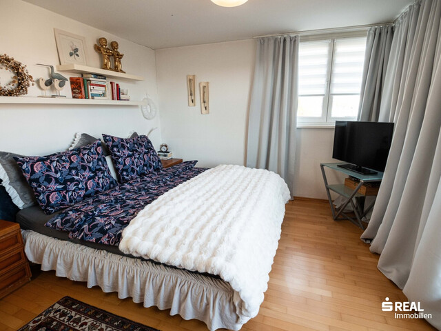 Traumhafte 4-Zimmer-Penthousewohnung mit großer Terrasse & Tiefgarage