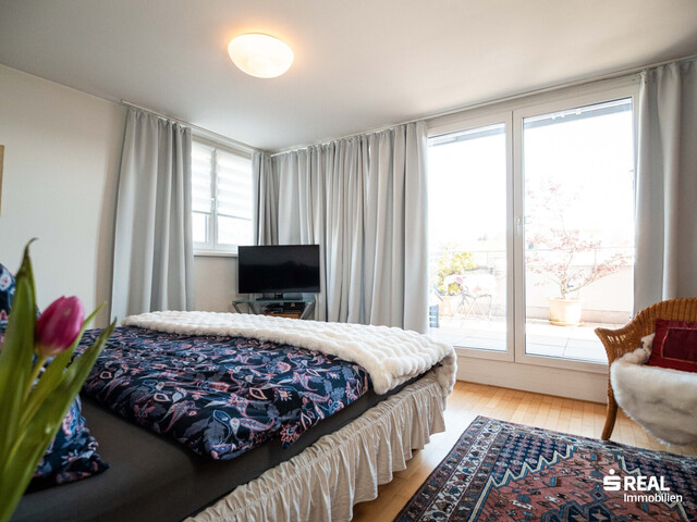 Traumhafte 4-Zimmer-Penthousewohnung mit großer Terrasse & Tiefgarage