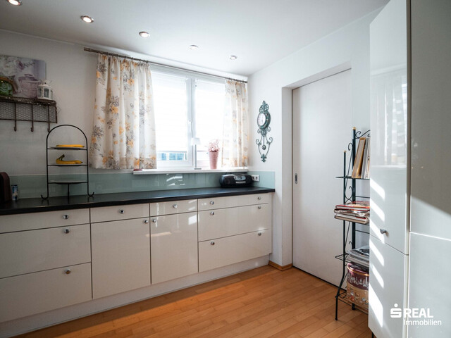 Traumhafte 4-Zimmer-Penthousewohnung mit großer Terrasse & Tiefgarage