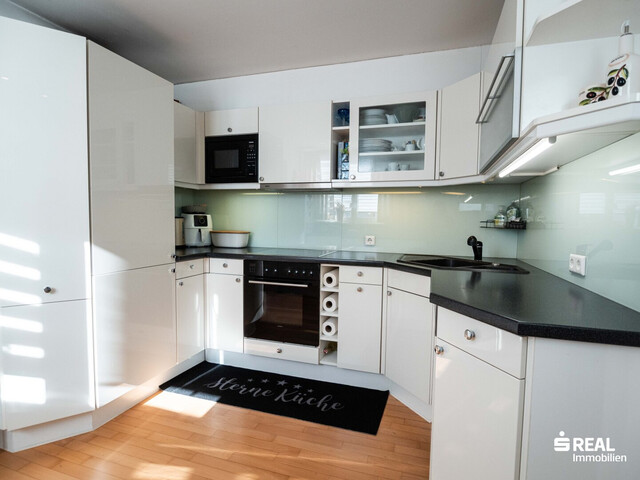 Traumhafte 4-Zimmer-Penthousewohnung mit großer Terrasse & Tiefgarage