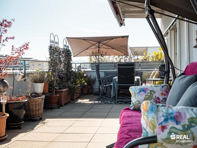 Traumhafte 4-Zimmer-Penthousewohnung mit großer Terrasse & Tiefgarage