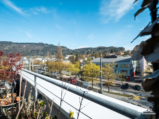 Traumhafte 4-Zimmer-Penthousewohnung mit großer Terrasse & Tiefgarage