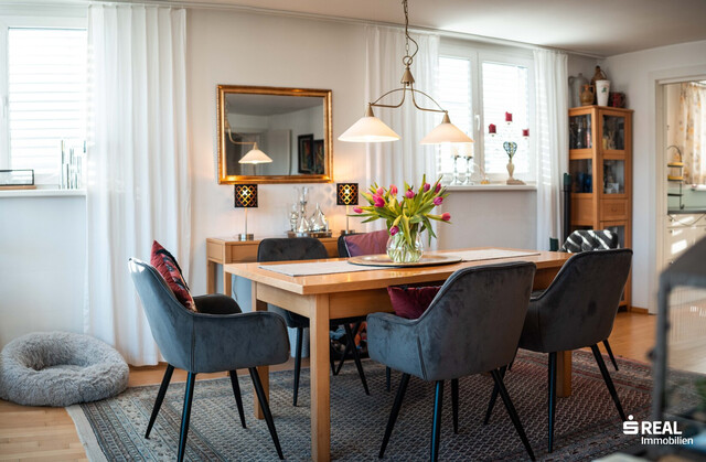 Traumhafte 4-Zimmer-Penthousewohnung mit großer Terrasse & Tiefgarage