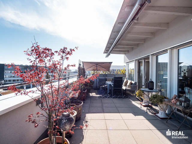 Traumhafte 4-Zimmer-Penthousewohnung mit großer Terrasse & Tiefgarage