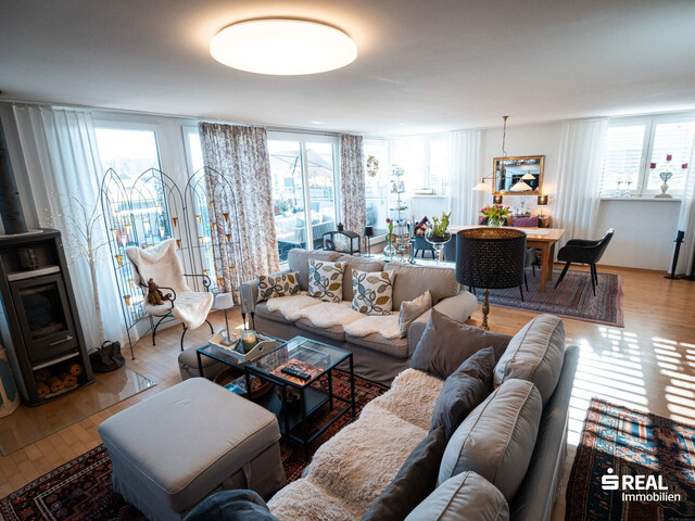 Traumhafte 4-Zimmer-Penthousewohnung mit großer Terrasse & Tiefgarage