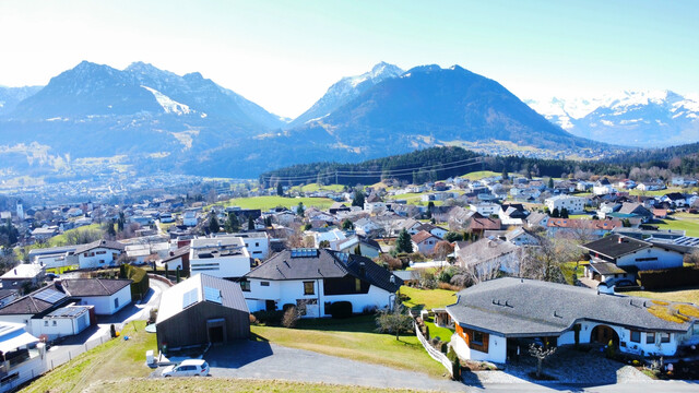 Absolute Bestlage – Baugrundstück mit spektakulärem Rundumblick