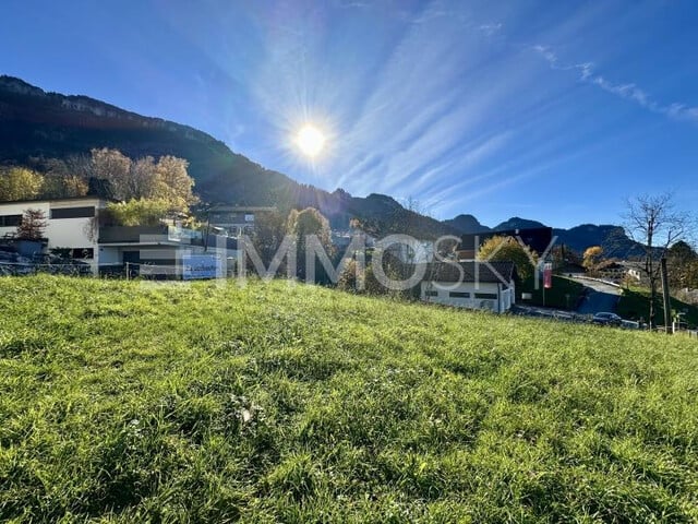 Großes Grundstück für große Träume