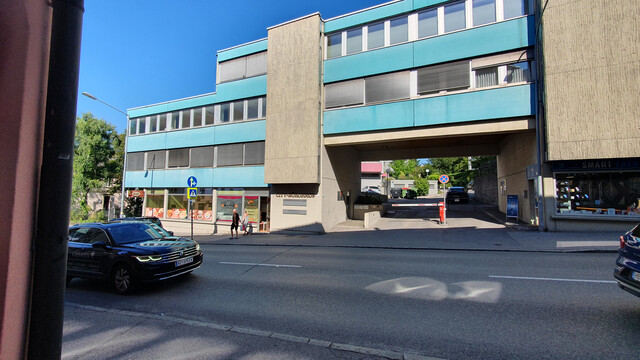 ANLEGEROBJEKT-gut vermietetes Geschäftslokal in Bahnhofsnähe