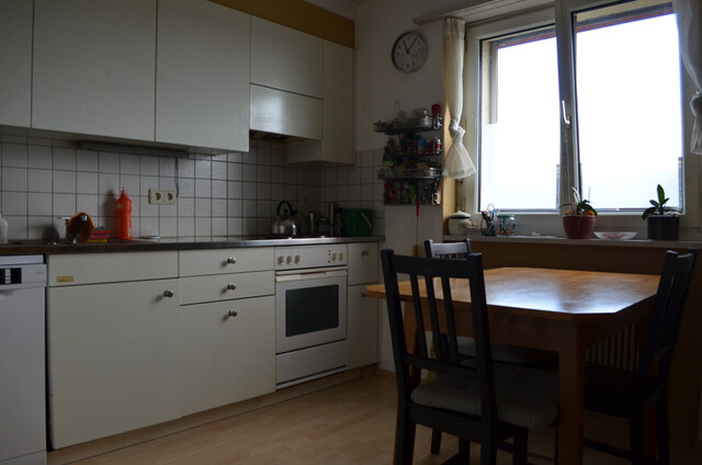 Helle, grenznahe 4-Zimmerwohnung mit Balkon in Lustenau (verfügbar ab September 2025)