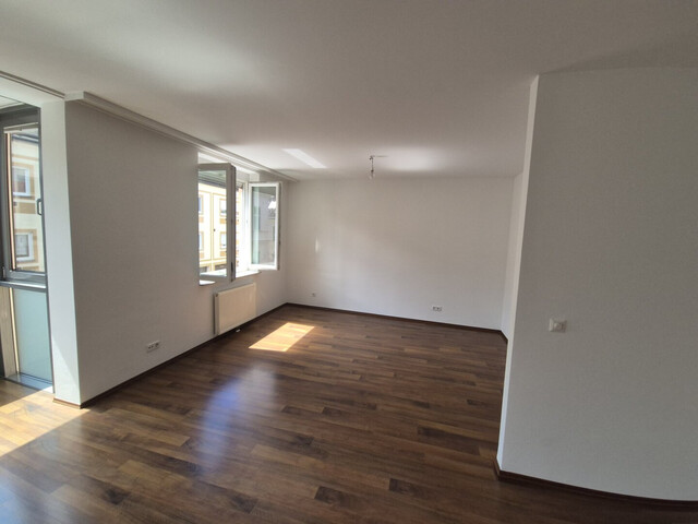 Baden Top Lage - zentrumsnah - hell - neuwertig