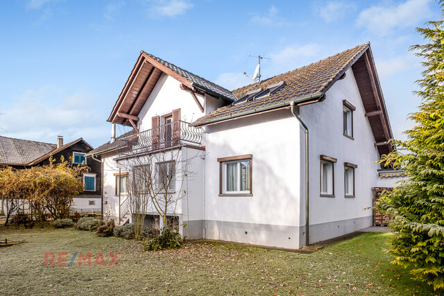 Einzigartiges Ensemble in Lustenau: Wohnhaus und einstiges Stickereigebäude am Ende einer Sackgasse