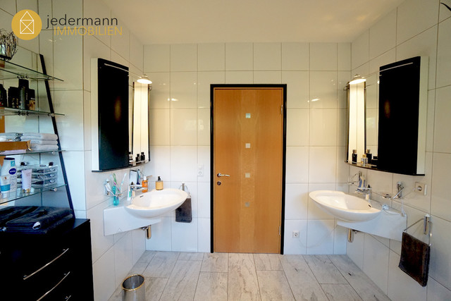 !! VERGEBEN !! WEILER: Exklusive Hanglage, hochwertiger Baustil!