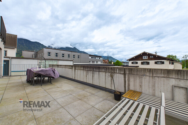 Moderne 3-Zimmer-Wohnung mit großer Sonnenterrasse & traumhafter Ruhelage in Schlins