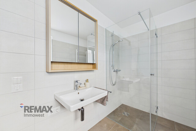 Moderne 3-Zimmer-Wohnung mit großer Sonnenterrasse & traumhafter Ruhelage in Schlins