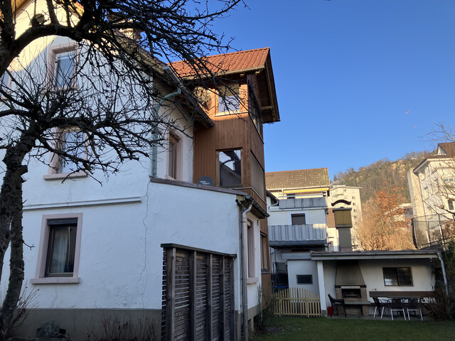 Sonnige, zentral gelegene Dachgeschosswohnung am Fuß des Pfänderhangs, hervorragend angebunden