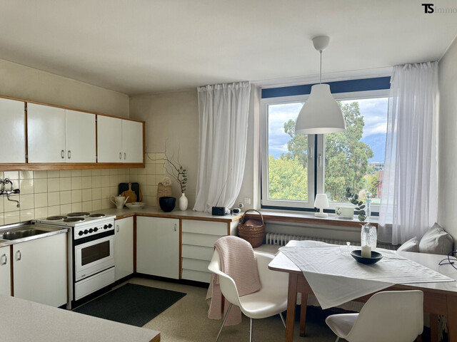 Rankweil: 3,5-Zimmer-Dachgeschoss-Wohnung, ca. 84 m², Lift, Stellplatz