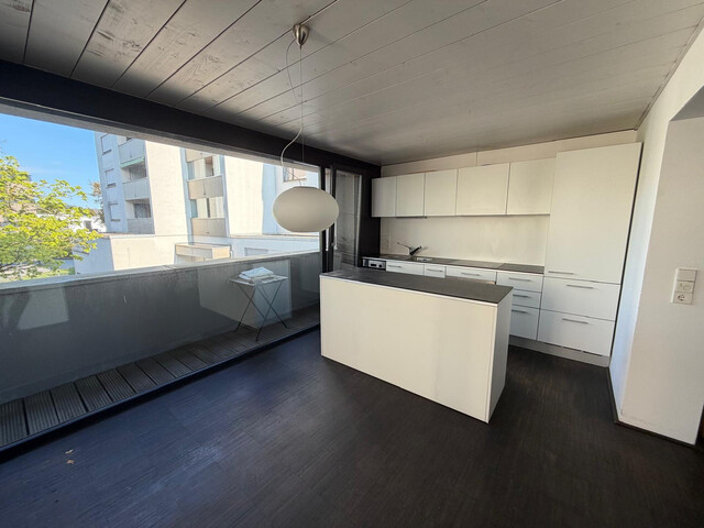 Wohnen im Zentrum von Hard: Gräumige 2-Zi-Wohnung  mit  Balkon und Parkplatz in Top-Lage!