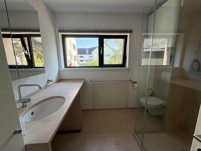 Wohnen im Zentrum von Hard: Gräumige 2-Zi-Wohnung  mit  Balkon und Parkplatz in Top-Lage!