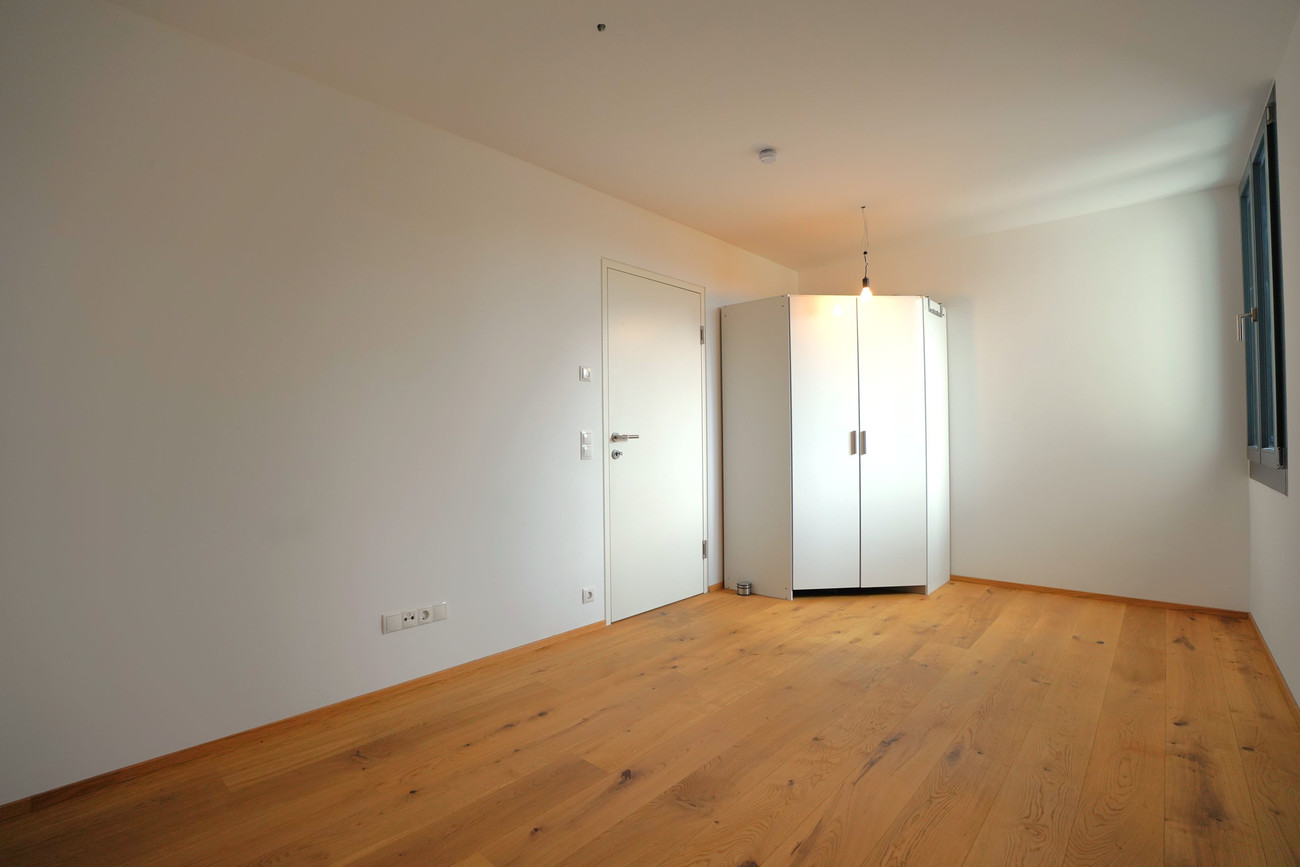 Lochau Hörbranzer Straße: Moderne 2-Zimmer-Neubau-Wohnung mit Balkon und Tiefgaragenplatz