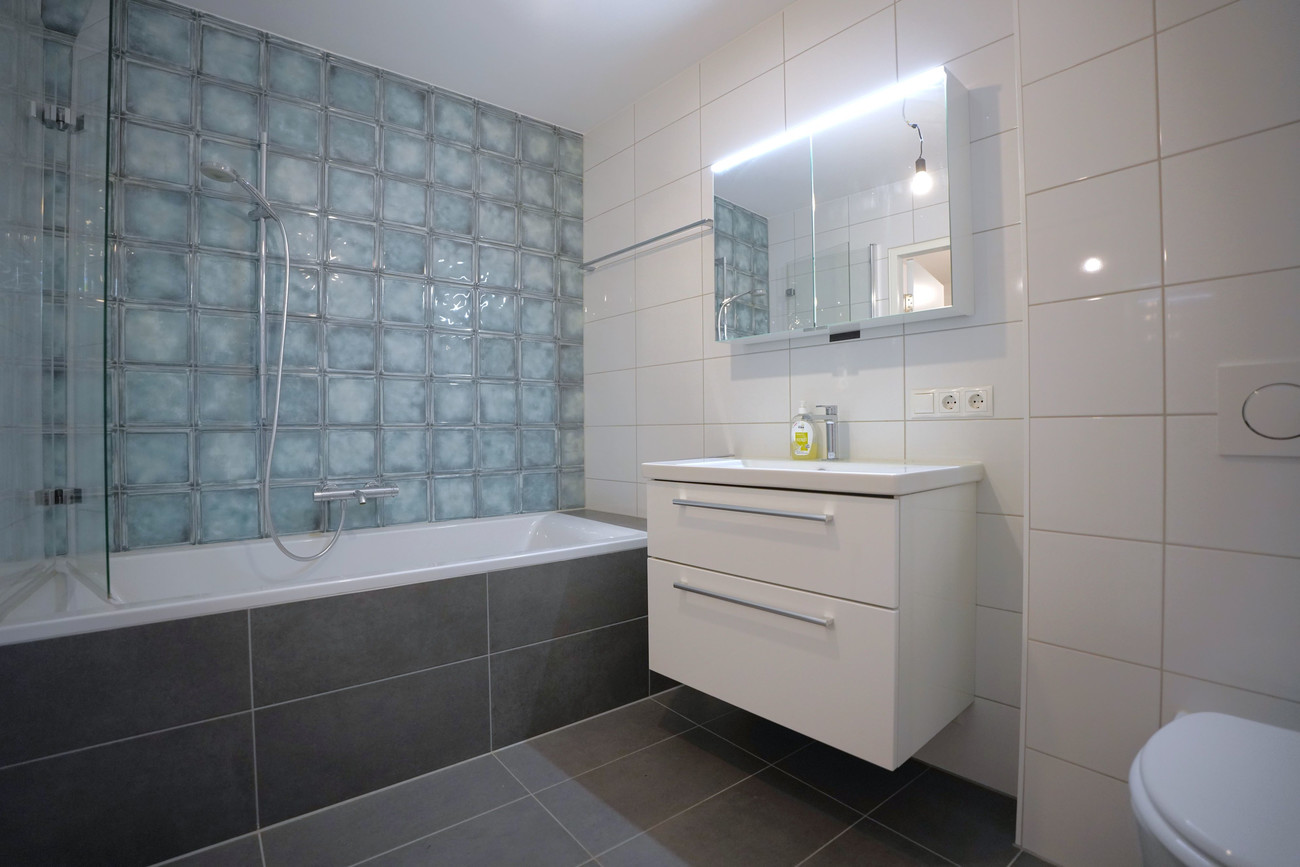 Lochau Hörbranzer Straße: Moderne 2-Zimmer-Neubau-Wohnung mit Balkon und Tiefgaragenplatz