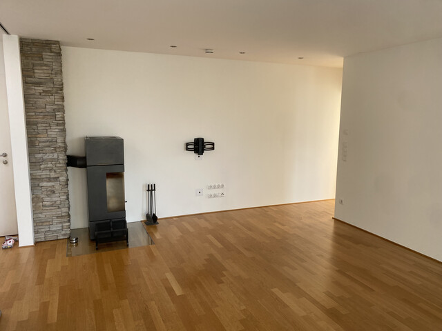 Exklusive 2,5-Zimmer-Dachgeschoss-Wohnung mit großer Panorama-Terrasse im Zentrum von Dornbirn