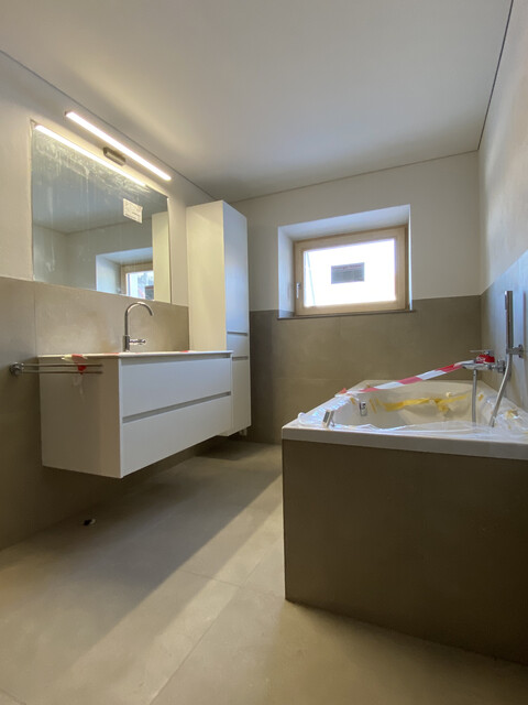 4-Zimmer-Erdgeschosswohnung in generalsaniertem Haus in Röthis (zentrale Lage) mit Gartenanteil