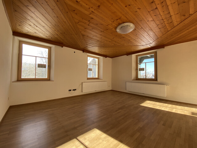 4-Zimmer-Erdgeschosswohnung in generalsaniertem Haus in Röthis (zentrale Lage) mit Gartenanteil