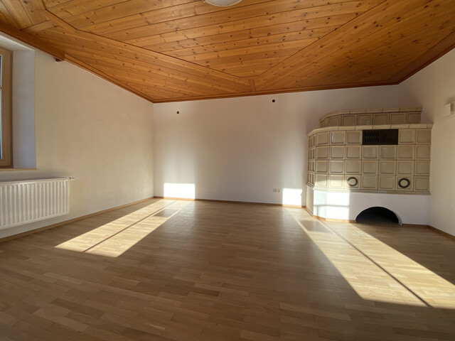 4-Zimmer-Erdgeschosswohnung in generalsaniertem Haus in Röthis (zentrale Lage) mit Gartenanteil