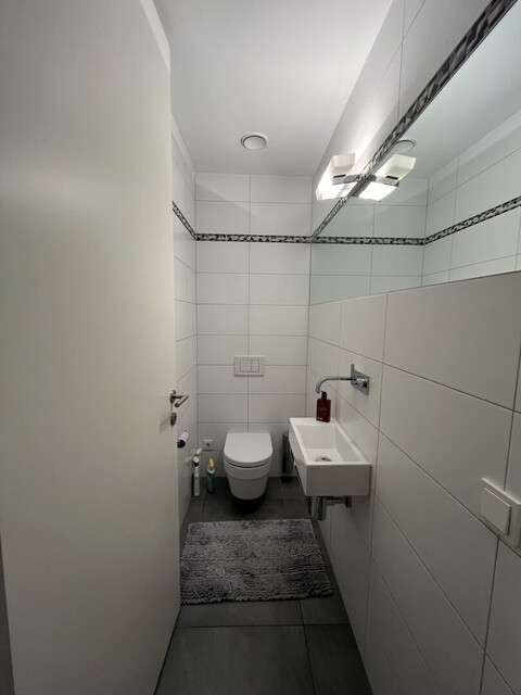 Direkte Seelage: Hochwertige 4-Zimmerwohnung, Traum-Seeblick in Lochau zum mieten!