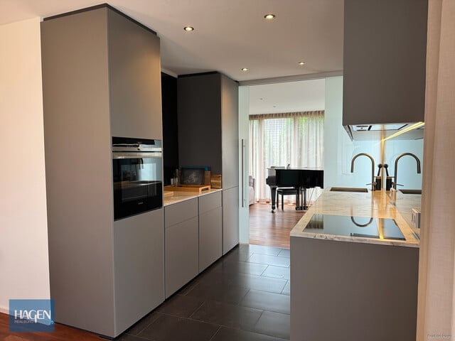 Exklusive Vierzimmerwohnung mit Gartenanteil in Höchst – Wohnen mit Stil und Komfort