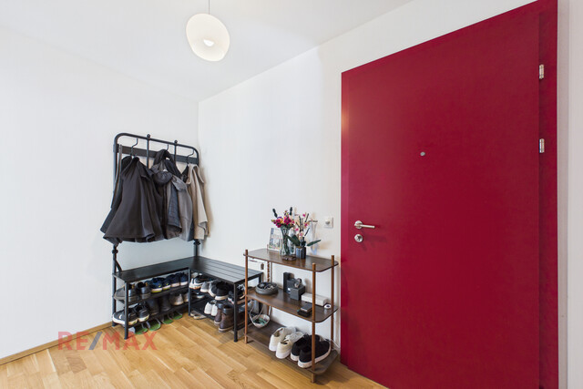 Helle 4-Zimmer-Wohnung mit Balkon in ruhiger Lage von Schlins