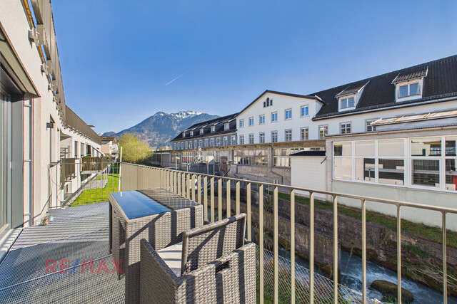 Helle 4-Zimmer-Wohnung mit Balkon in ruhiger Lage von Schlins
