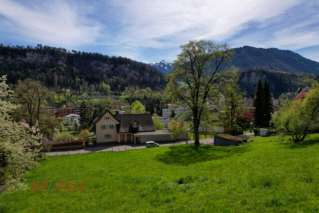 Bauen Sie Ihr Paradies – Großzügiges Grundstück mit Panoramablick!