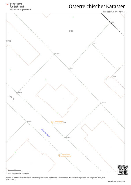 Altes Haus in sehr sonniger Lage an einer Sackgasse