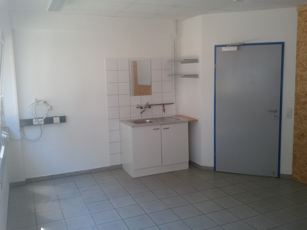 Mäder – Büro- und Werkstattfläche mit ca. 48 m²   