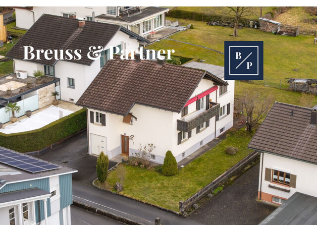 Großzügiges Baugrundstück mit Altbestand - 8 Zimmern, Garten & Bergblick in Rankweil – jetzt entdecken!