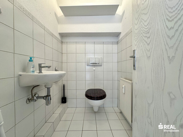 Tolle 2-Zimmerwohnung mit Balkon & Carportparkplatz