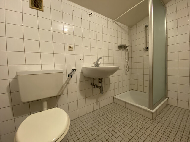 ohne Provision  gemütliche 1,5 Zimmer Wohnung in zentraler Lage