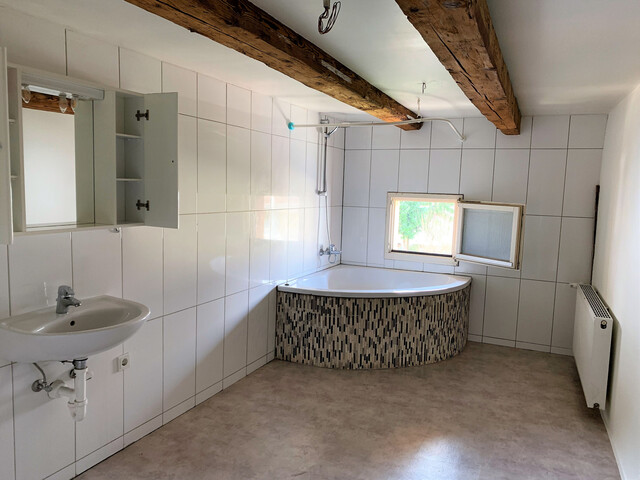  Rustikale 3-Zimmer-Mietwohnung mit Keller in zentraler Lage in Altach - Ideal für Sie - neu zu vermieten