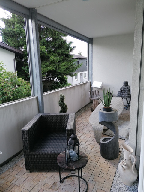 Moderne Wohnung mit sonnigem Balkon, Tiefgaragenplatz und Keller