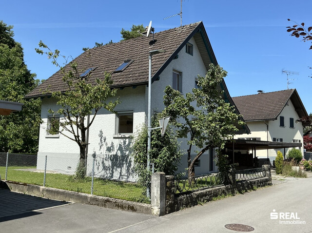 Altes Einfamilienhaus mit schönem Garten in Dornbirn