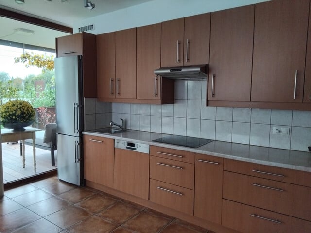 Traumhafte 4 Zimmer Wohnung in BESTLAGE zu verkaufen