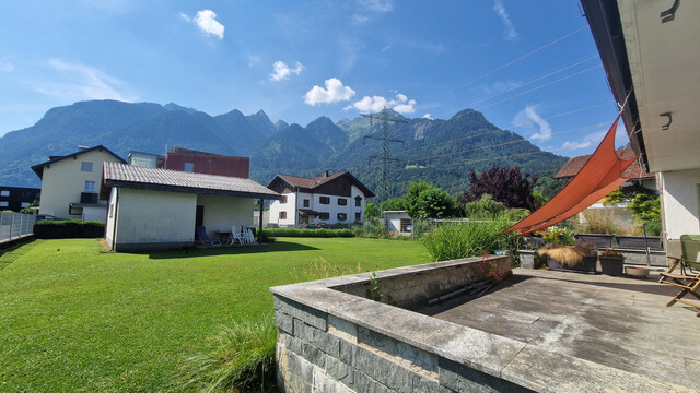 Gepflegtes Zweifamilienhaus in ruhiger Lage