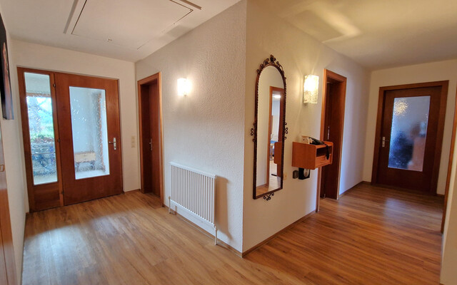 Gepflegtes Zweifamilienhaus in ruhiger Lage