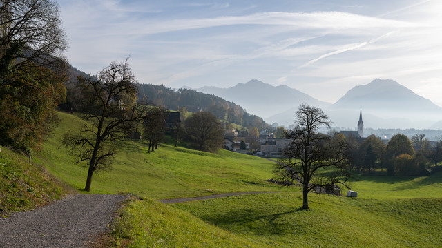 Architektonische Doppelhäuser mit unverbaubarer Aussicht