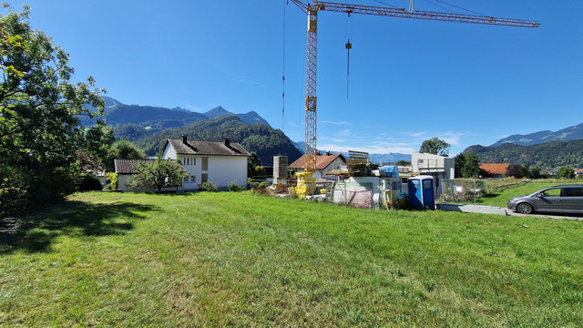 Sonniges Grundstück in ruhiger Lage