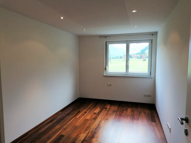 Bungalow in Braz mit Garten und Doppelgarage