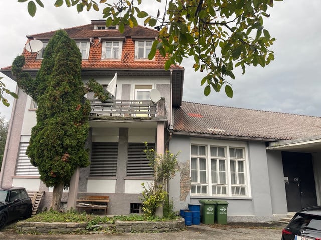 Sanierungsbedürftige -Historische Villa in Lustenau wird hier zum Kauf Angeboten