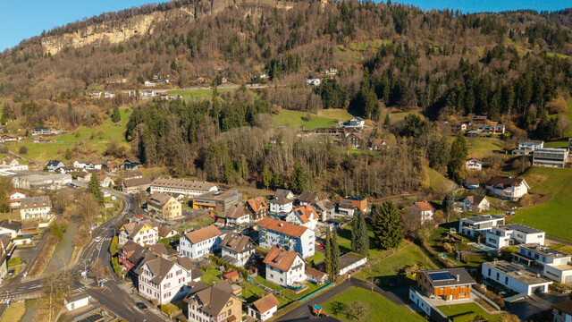 Großzügiges 10-Zimmer-Haus in Kennelbach mit Terrasse, Garten und Balkon
